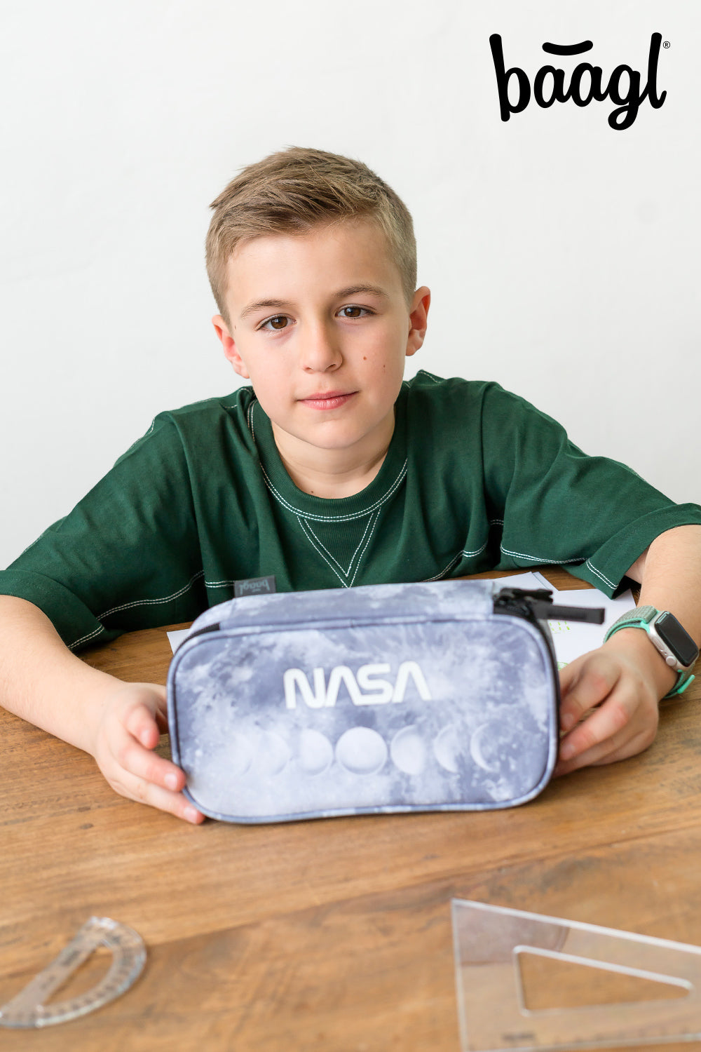 Piórnik szkolny NASA Grey